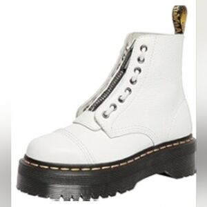 Dr Marteens Sinclair Boots